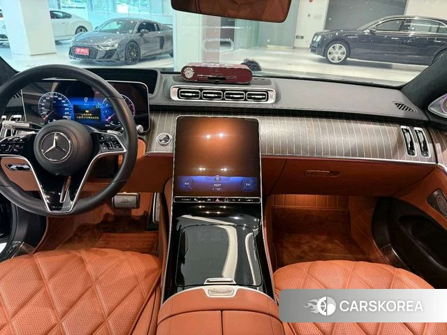 Mercedes-Benz Maybach S-class 2023 Черный из Китая, фото 6