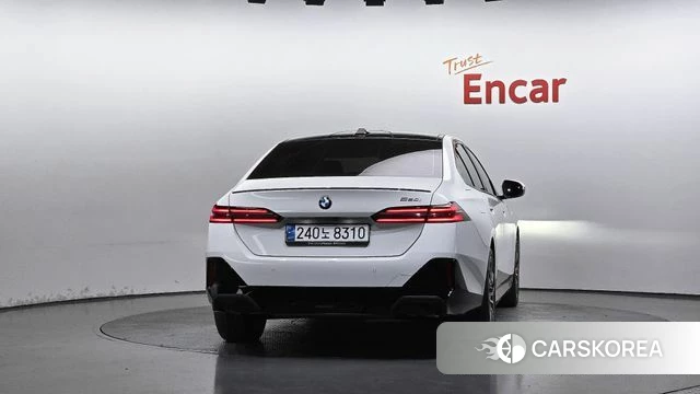BMW 5 Series (G60) id 4778226 из Кореи 14