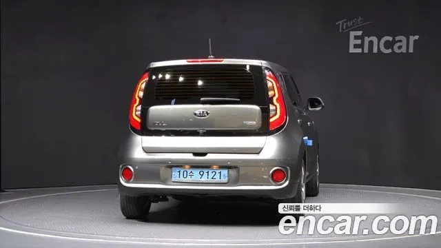 Kia Soul EV id 2860628 из Кореи 14