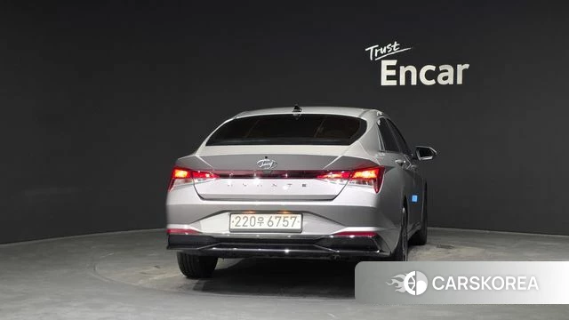 Hyundai Avante Hybrid (CN7) id 4562040 из Кореи 14