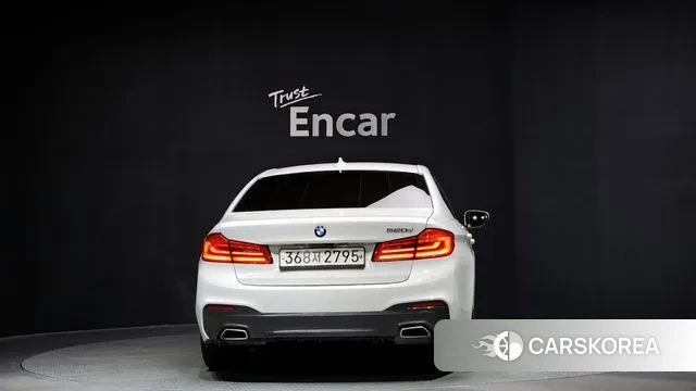 BMW 5 Series (G30) id 3582880 из Кореи 14