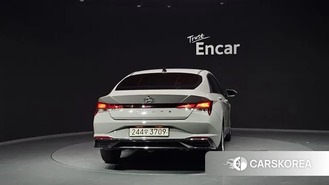 Hyundai Avante (CN7) id 3017450 из Кореи 14