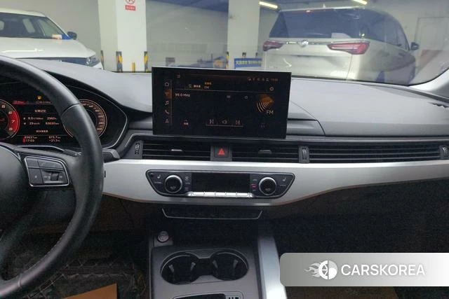 Audi A4L id 4235874 из Китая 11