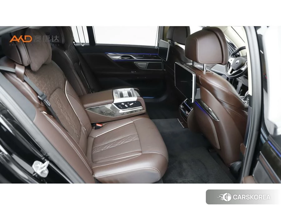 BMW 7 series 2021 Черный из Китая, фото 4