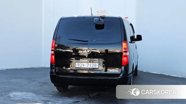 Hyundai The New Grand Starex id 3635816 из Кореи 14