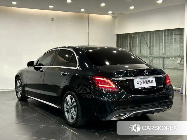 Mercedes-Benz Class C 2021 Зеленый из Китая, фото 6