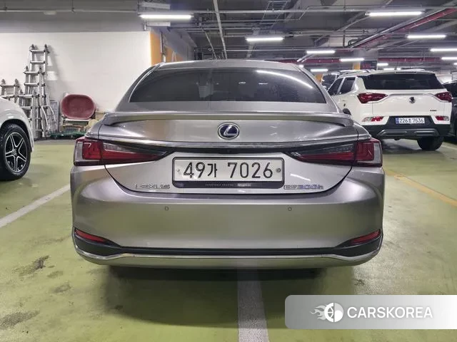 Lexus ES300h 7th generation id 3423048 из Кореи 14