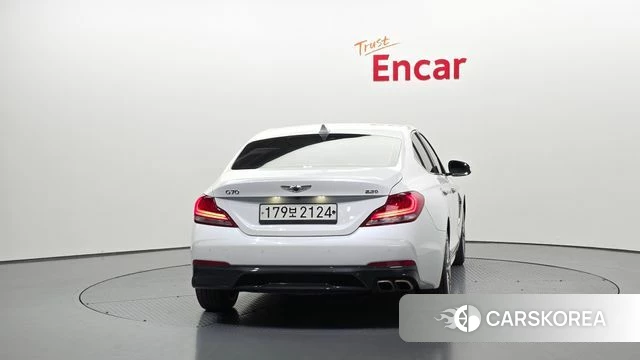 Genesis G70 id 3936585 из Кореи 14