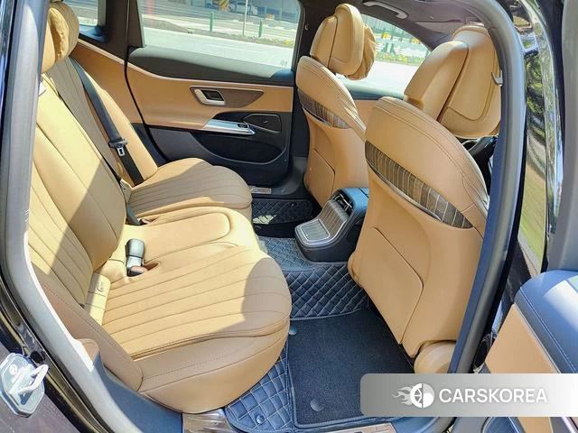 Mercedes-Benz E-class 2025 Черный из Китая, фото 4