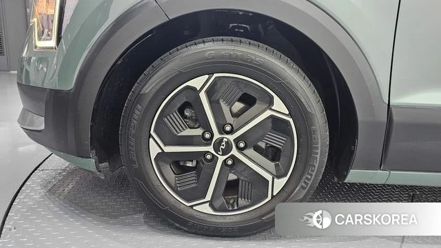 Kia Di Ol Nu Niro id 4395976 из Кореи 25