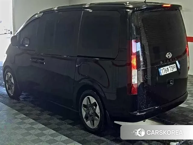 Hyundai Staria 2022 Черный из Кореи, фото 4