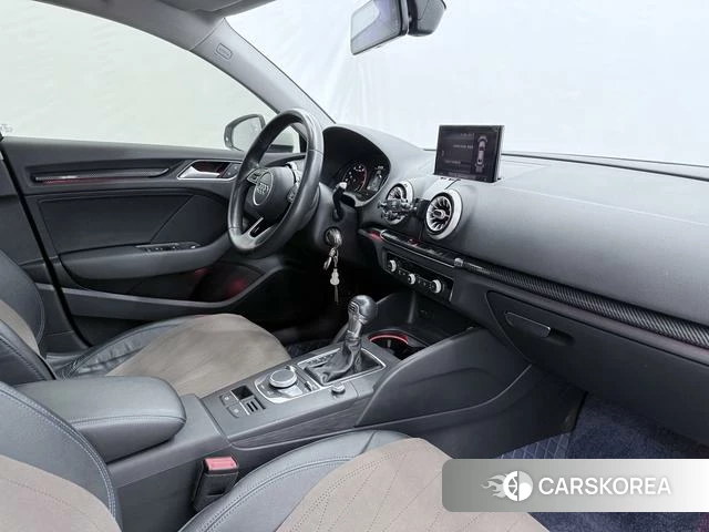 Audi A3 id 4210556 из Китая 10