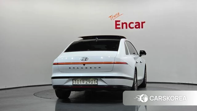 Hyundai Grandeur Hybrid (GN7) id 4720343 из Кореи 14