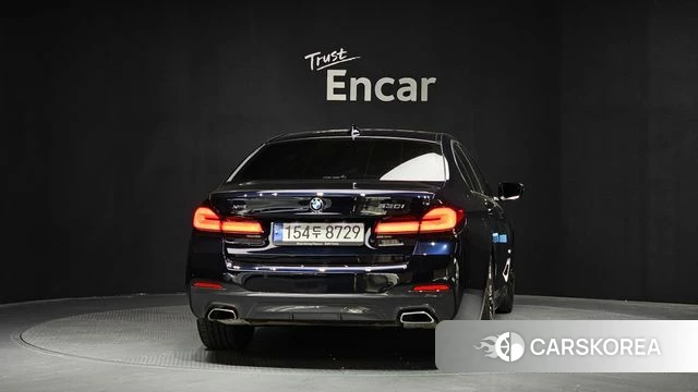 BMW 5 Series (G30) id 4382869 из Кореи 27