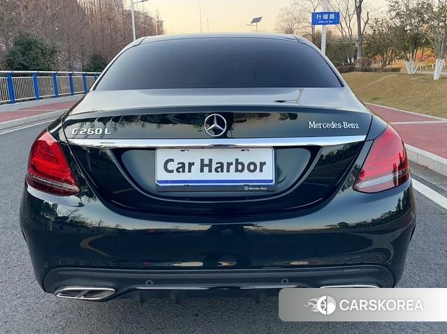 Mercedes-Benz Class C id 4297238 из Китая 16