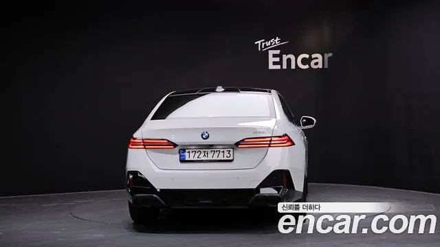 BMW 5 Series (G60) id 2782016 из Кореи 14