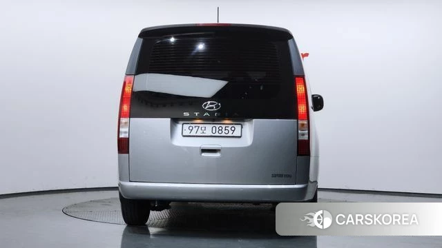 Hyundai Staria id 3954375 из Кореи 14