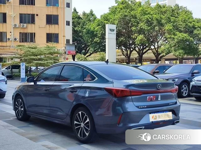Chang'an Yidong 2022 Темно-серый из Китая, фото 4