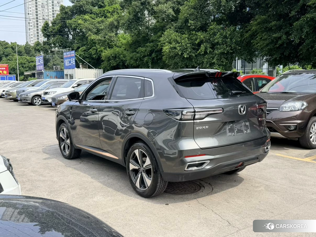 Chang'an CS55 PLUS 2022 Темно-серый из Китая, фото 5