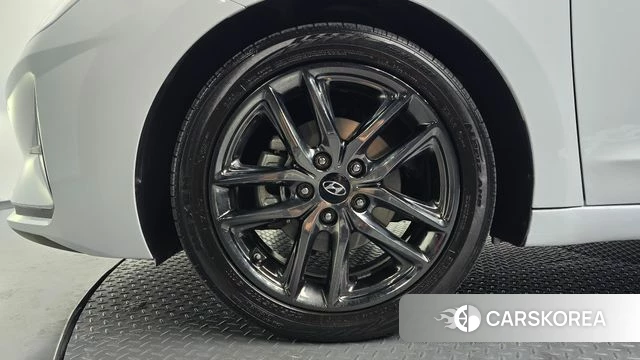 Hyundai The New Avante AD id 4508234 из Кореи 25