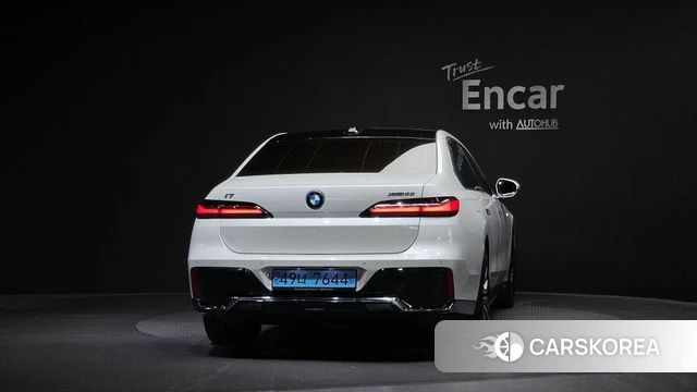 BMW i7 (G70) id 4656144 из Кореи 28