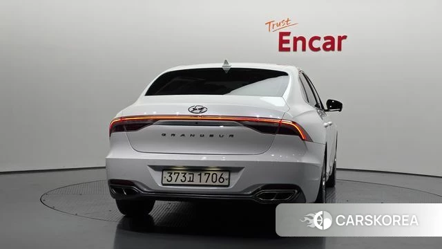 Hyundai The New Grandeur IG id 3843352 из Кореи 14