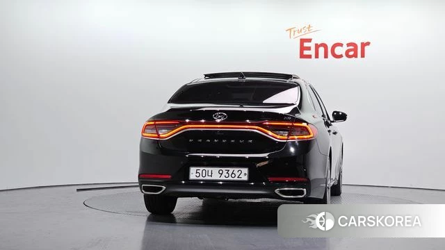 Hyundai Grandeur IG id 4385130 из Кореи 14