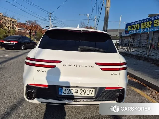 Genesis GV70 id 3371496 из Кореи 14