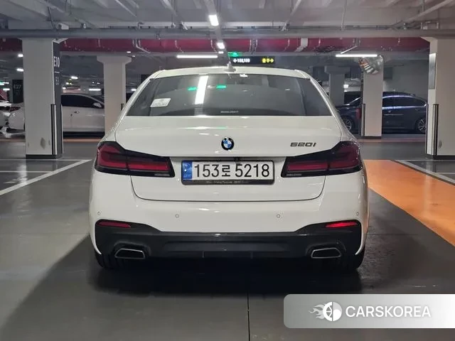 BMW 5 Series (G30) 2022 Белый из Кореи, фото 6