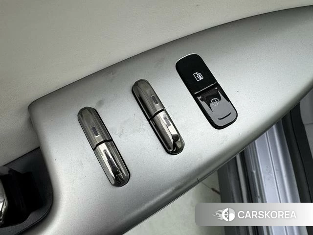 Dongfeng Yipai Yipai 007 id 4236131 из Китая 22