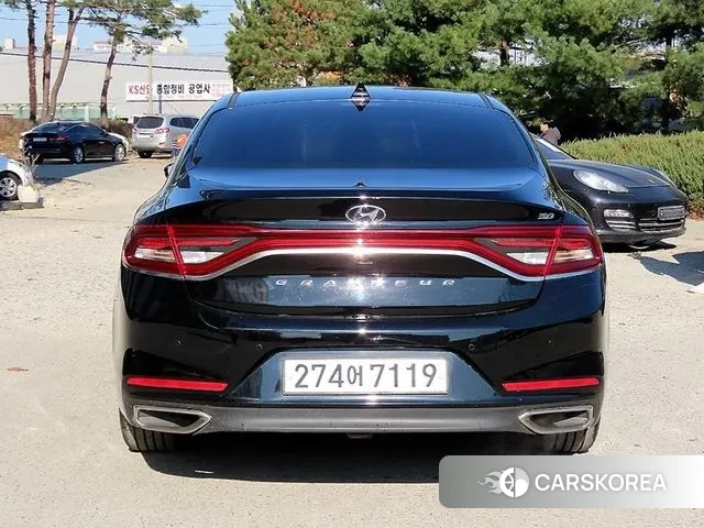 Hyundai Grandeur IG id 3386257 из Кореи 14