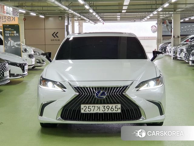 Lexus ES300h 7th generation id 4609984 из Кореи 14