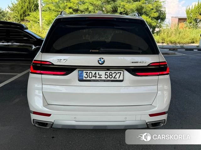 BMW X7 (G07) 2025 Белый из Кореи, фото 4