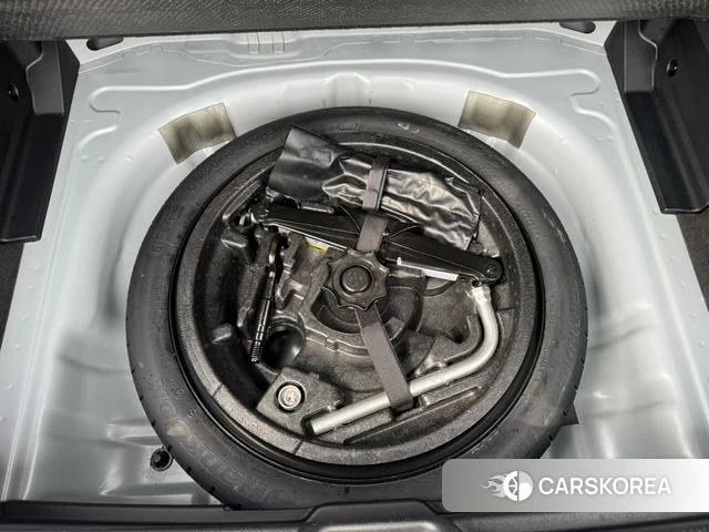 Audi Q2L id 4259324 из Китая 17