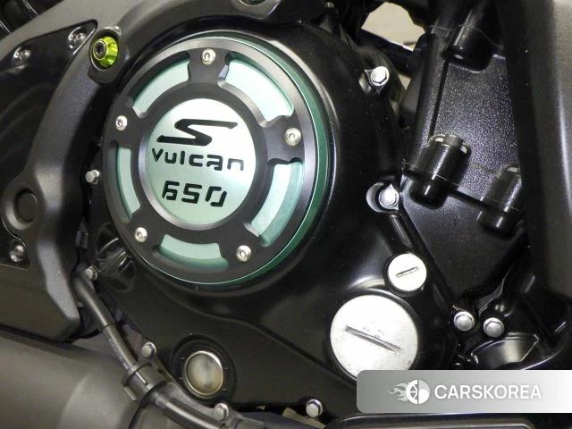 Engine photo