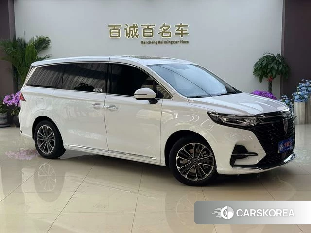 Roewe iMAX8 id 4209662 из Китая 13