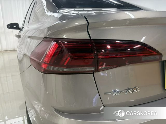 Volkswagen Bora id 4254001 из Китая 14