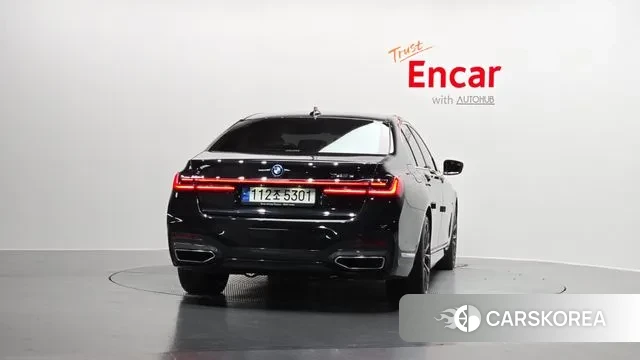 BMW 7 Series (G11) id 3478477 из Кореи 14