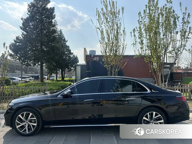 Mercedes-Benz E-class id 3913664 из Китая 16