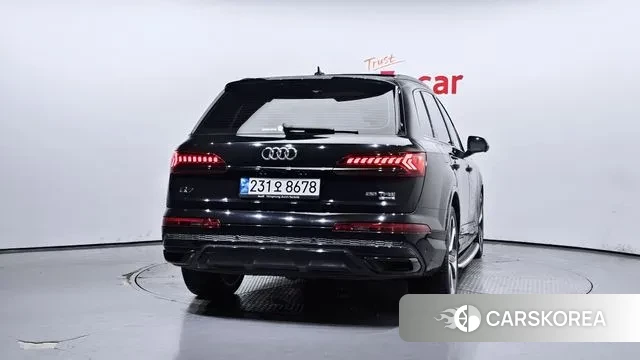 Audi Q7 (4M) id 2889901 из Кореи 14
