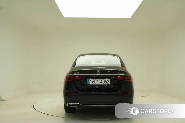 Mercedes-Benz E-Class W214 id 4734644 из Кореи 14