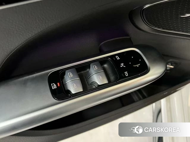 Mercedes-Benz Class C id 4257338 из Китая 17