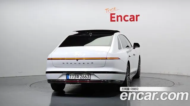 Hyundai Grandeur (GN7) id 2612118 из Кореи 14