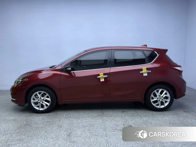 Nissan TIIDA id 4238417 из Китая 14