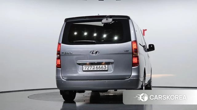 Hyundai The New Grand Starex id 4543743 из Кореи 25