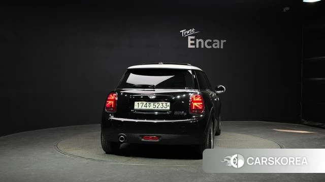 Mini Cooper D id 4250998 из Кореи 24