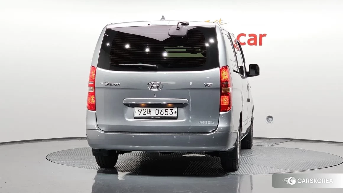Hyundai The New Grand Starex id 2124715 из Кореи 14