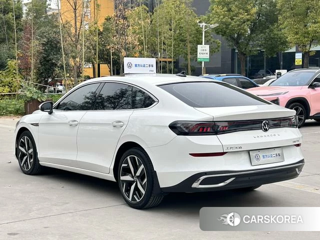 Volkswagen Lingdu 2022 Белый из Китая, фото 6