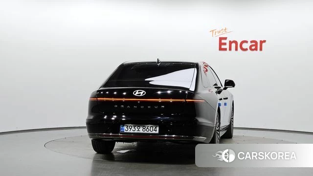 Hyundai Grandeur Hybrid (GN7) id 4655574 из Кореи 32