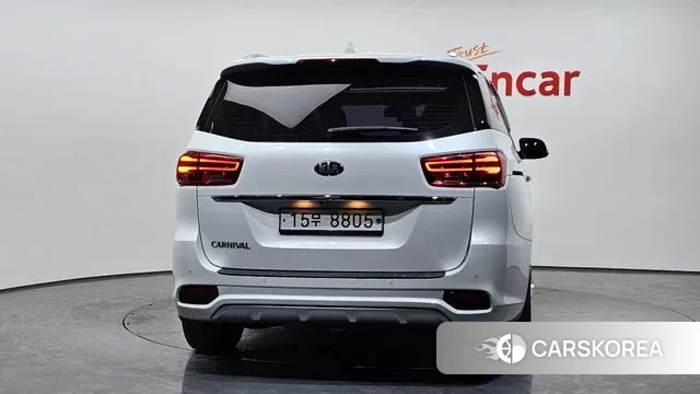 Kia The New Carnival id 3612377 из Кореи 14